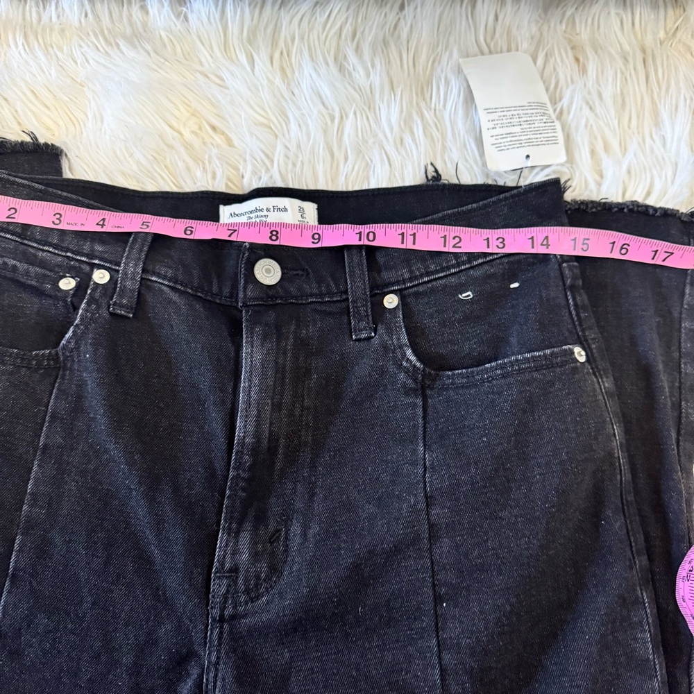 Abercrombie & Fitch Black Split Hem Skinny Jeans 28/6 NWT - Picture 5 of 7